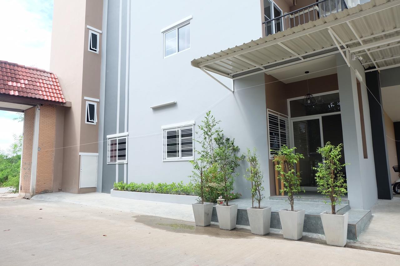 Bijou Boutique Aparthotel เชียงใหม่ ภายนอก รูปภาพ