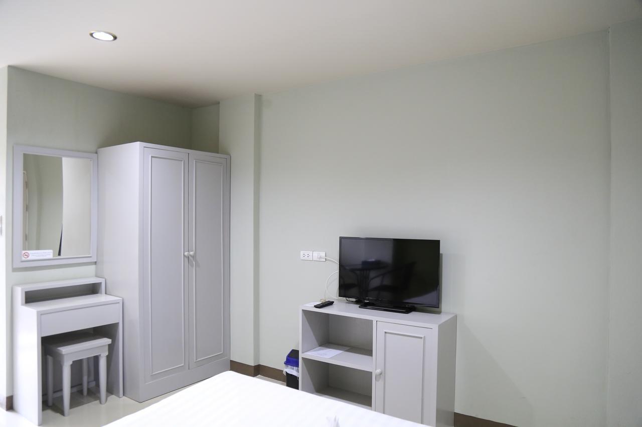 Bijou Boutique Aparthotel เชียงใหม่ ภายนอก รูปภาพ